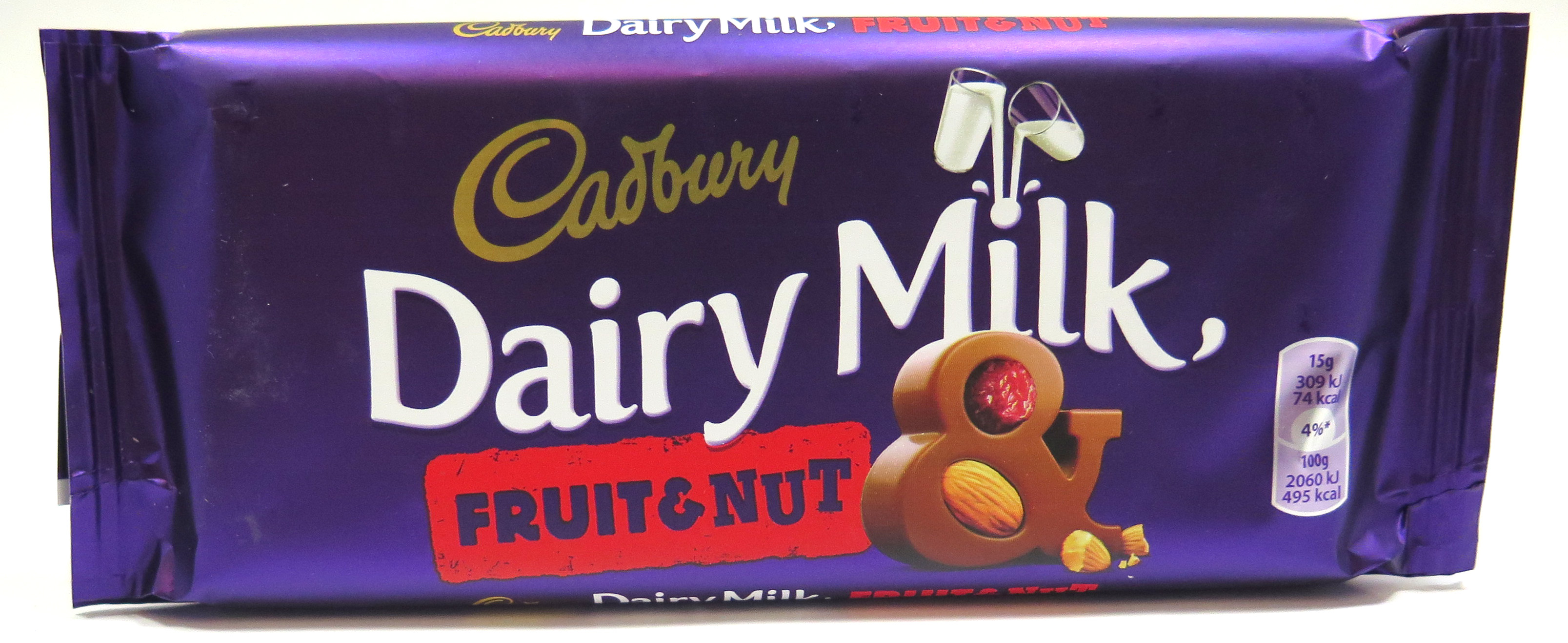Фрут энд нат. Шоколад Fruit and nut Cadbury. Шоколад Cadbury Dairy Milk Fruit and nut 200 гр. Cadbury Dairy Milk Nuts 200гр. Cadbury с изюмом и орехами.